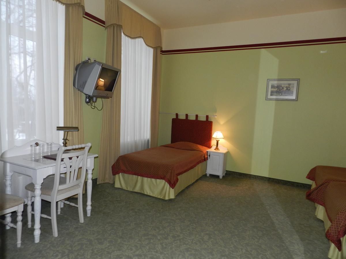 Отель Hotel Metsis Валга
